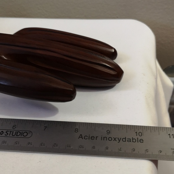 Beautiful & Unique Well-made Hand-carved Brown Wood Cactus Sculpture 9" Tall - Picture 6 of 6